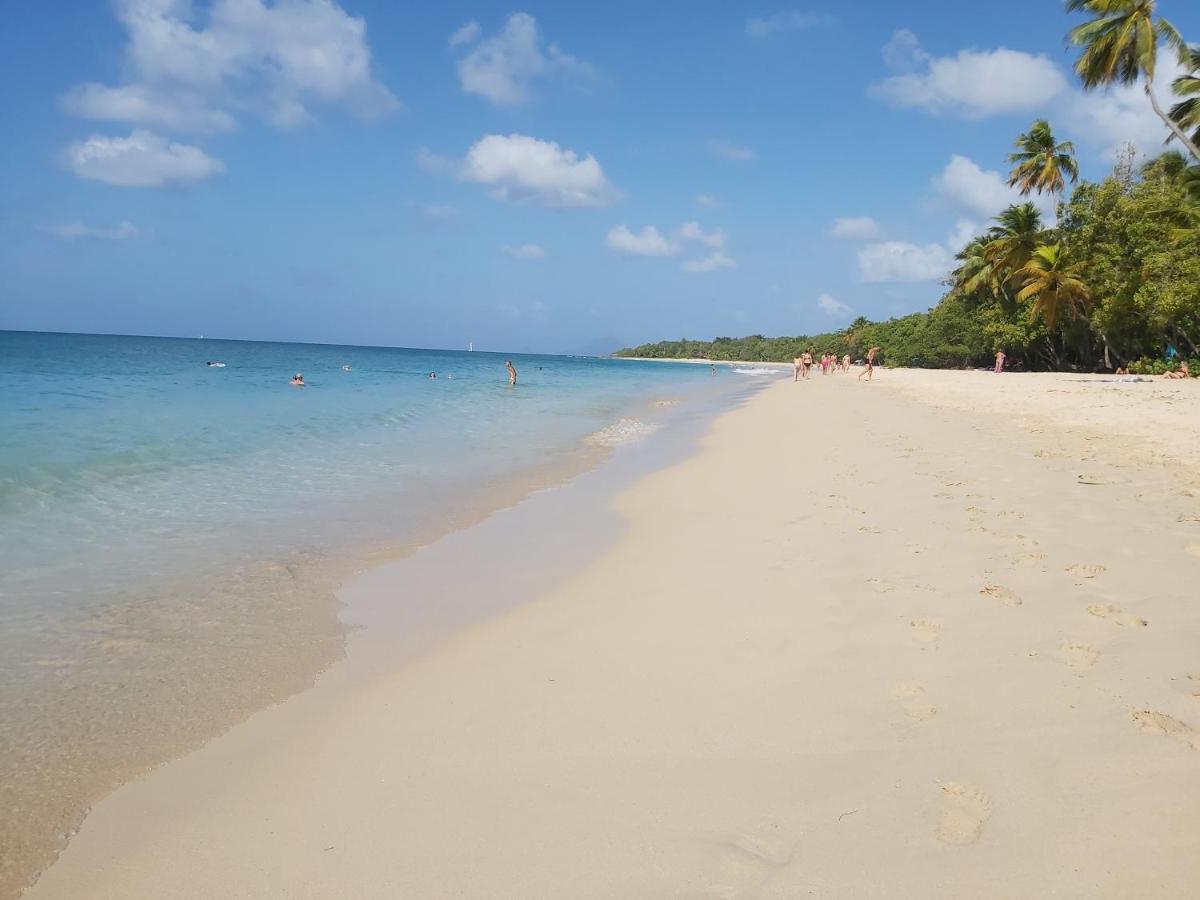 Appartement Face A La Marina Du Marin Martinique Le Marin Екстериор снимка