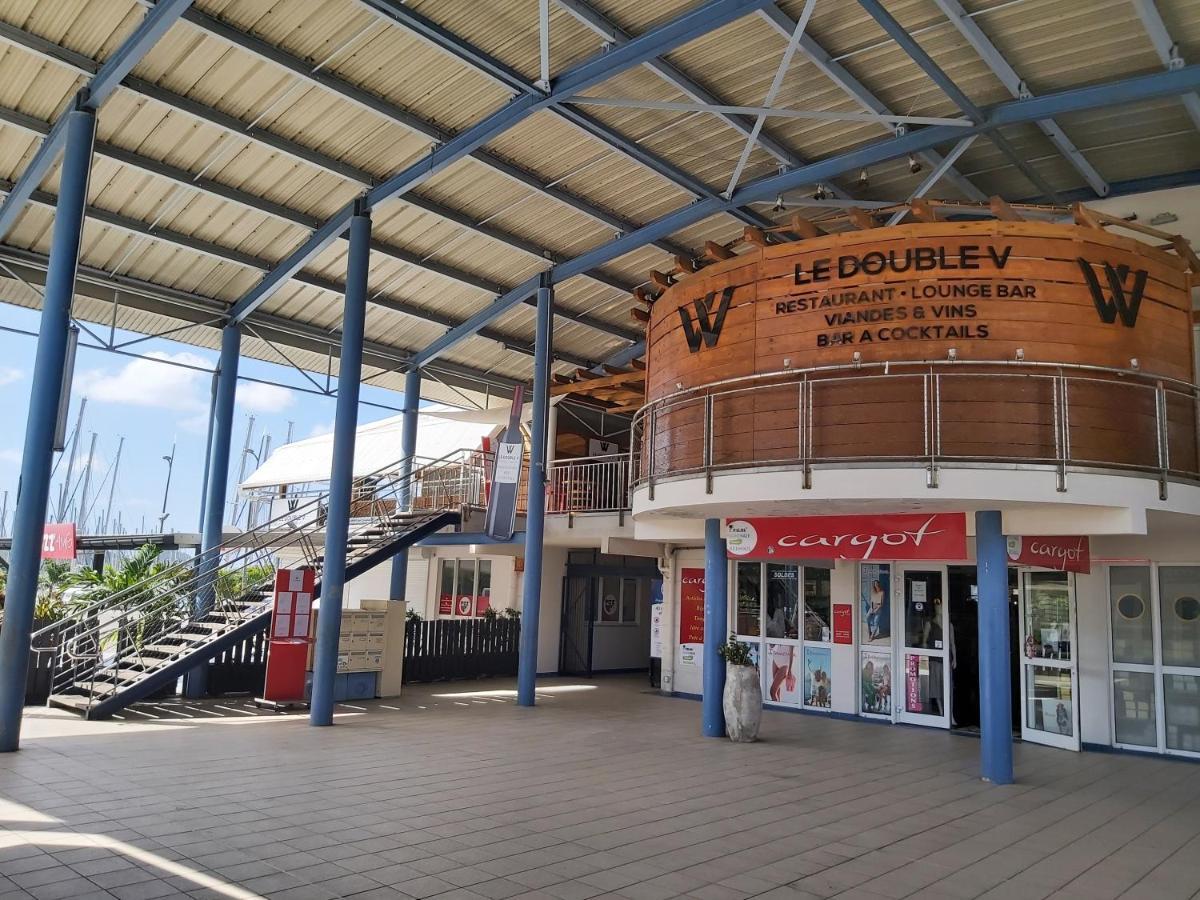 Appartement Face A La Marina Du Marin Martinique Le Marin Екстериор снимка